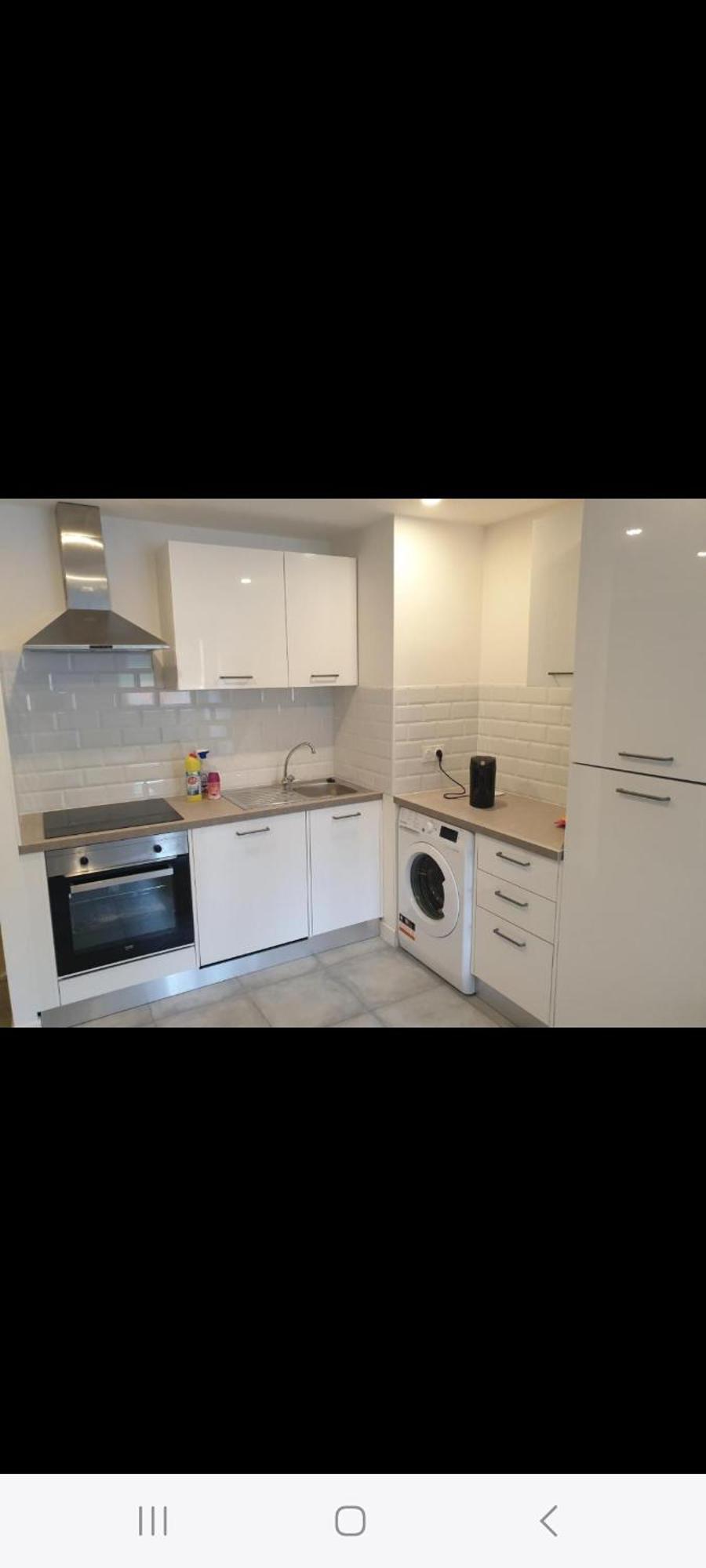 Grand Appartement, 2 Ou 3 Ou 4 Pieces, Tramway Sur Place, Proche Gare Sncf St Augustin 5 Min, Aeroport A 7 Min, Ou Allianz Riviera 10 Min, Palais Nikaia 2 Min , Supermarche Sur Place, Parking Possible Si Disponible Ou Payant A 1000 Metre Appartement Nice